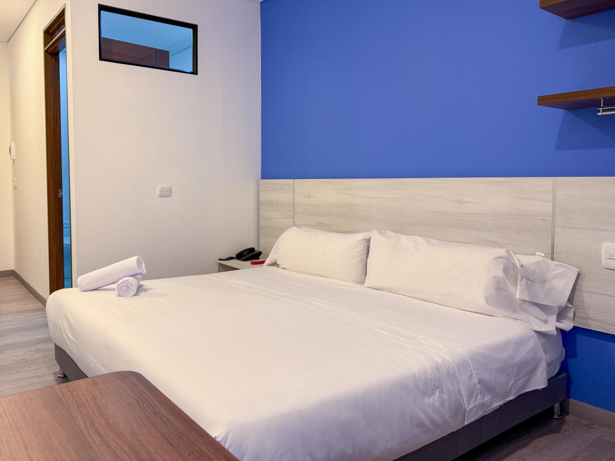 Hotel Apartamentos Regency La Feria โบโกตา ภายนอก รูปภาพ